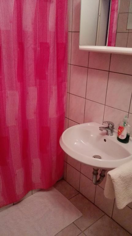 Guesthouse Ivan 斯克拉丁 外观 照片