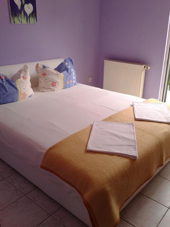 Guesthouse Ivan 斯克拉丁 外观 照片